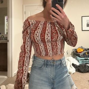 Cropped shirt size small